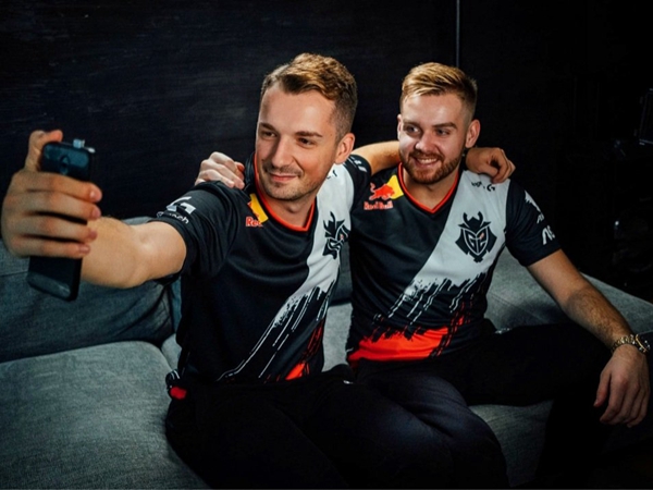 Mouz 在 IEM Dallas 2025 的季后赛资格赛中以 2-0 战胜 Liquid